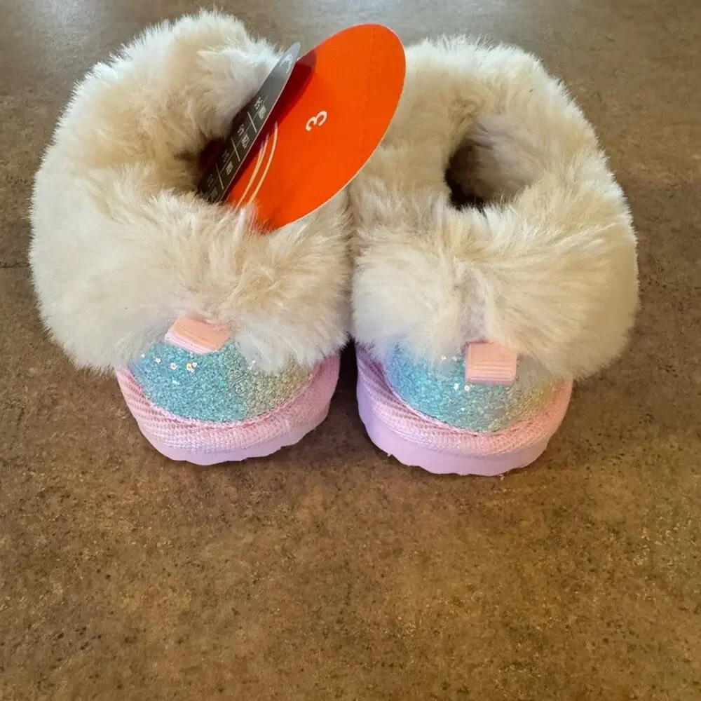 Adorable Infant Glitter Faux Fur Lined Slippers in Pastel Rainbow 3 Cozy NWTs